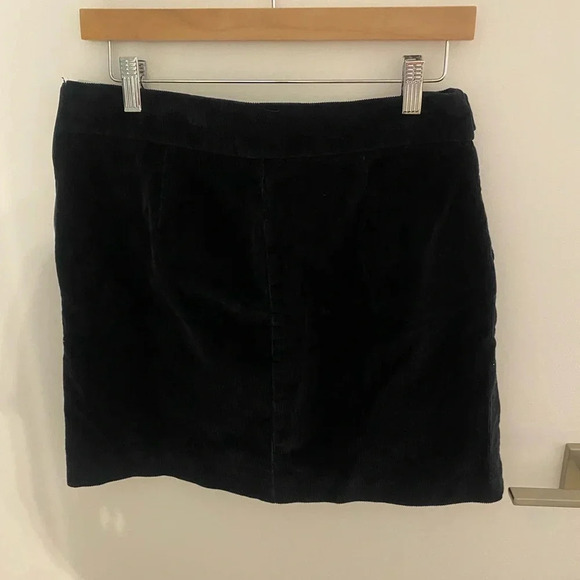 Banana republic skirt - Picture 3 of 3
